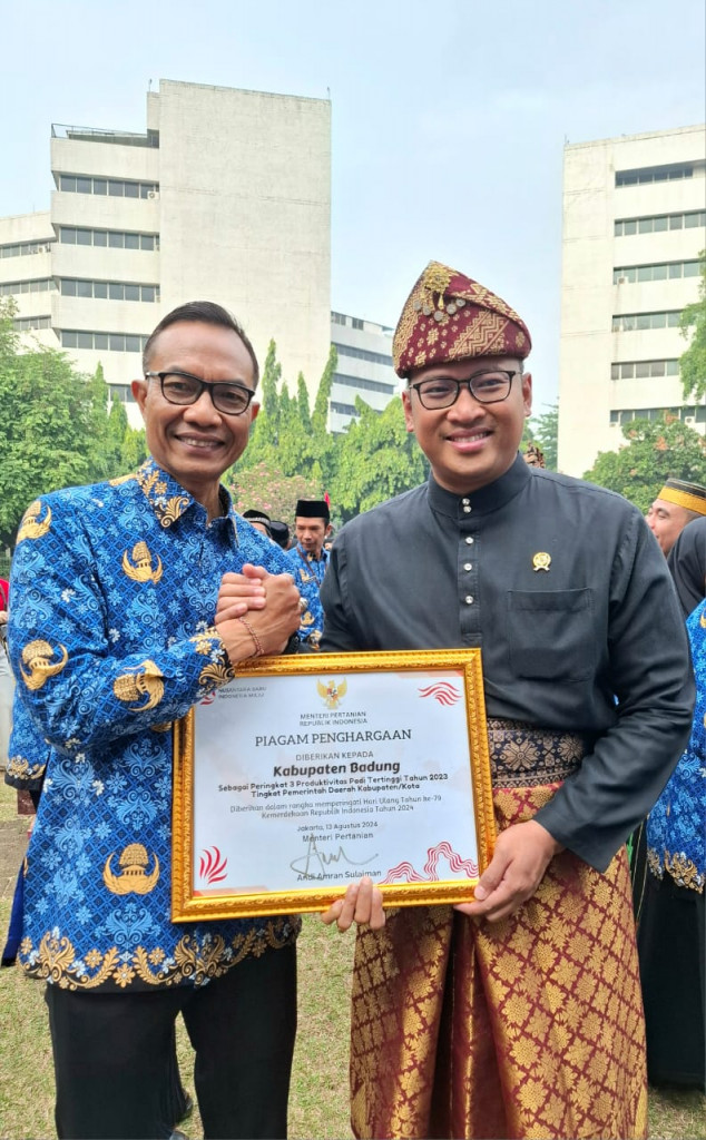 Badung Raih Penghargaan Produktivitas Padi Tertinggi Tingkat Nasional